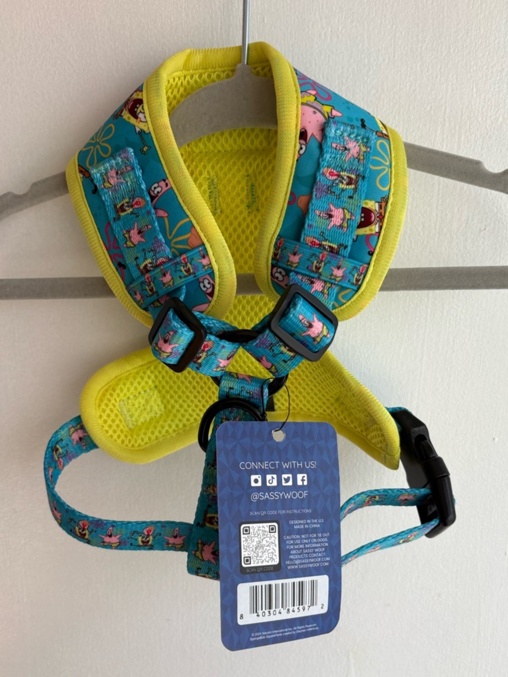 Sassy Woof x SpongeBob SquarePants 
Dog Harness - Picture 3 of 6